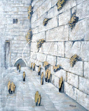 Load image into Gallery viewer, Kotel whispers White &amp; Gold
